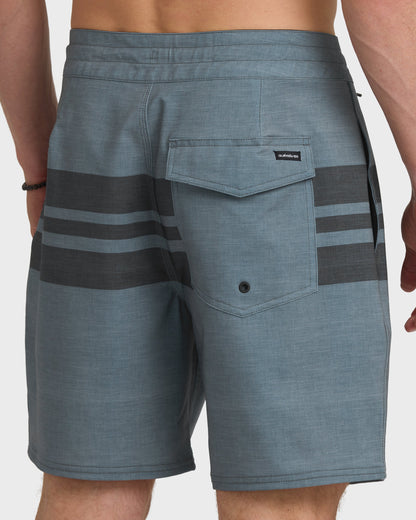 Surfsilk Street Trunk 18" Boardshorts - Black